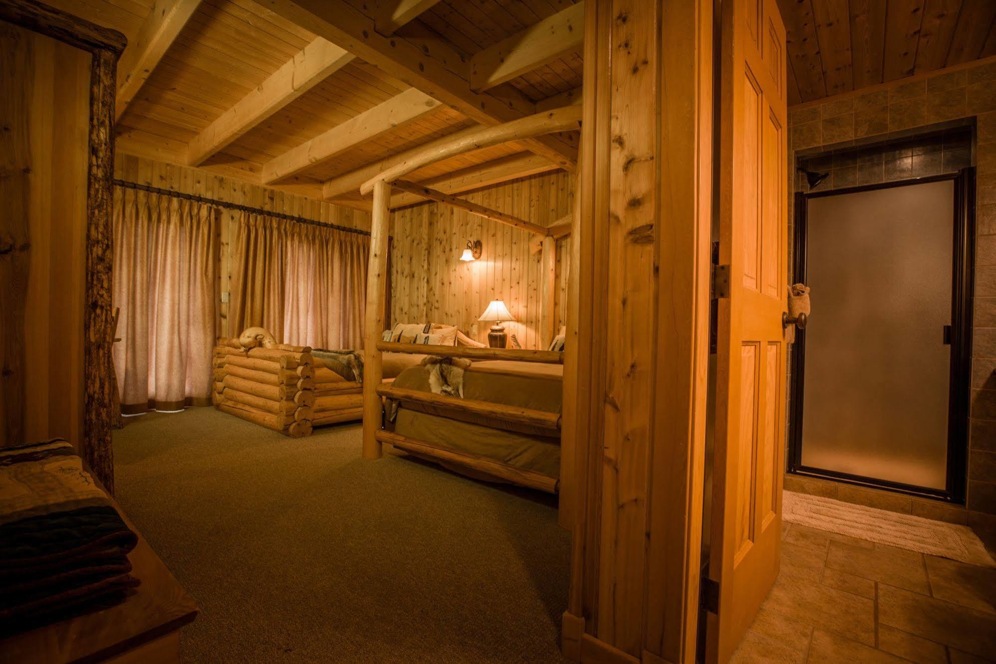 Bear Claw Lodge Kispiox Kültér fotó